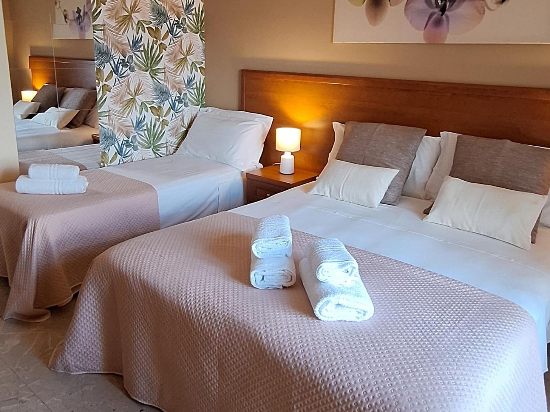 Laranda Rooms มิลาซโซ ภายนอก รูปภาพ